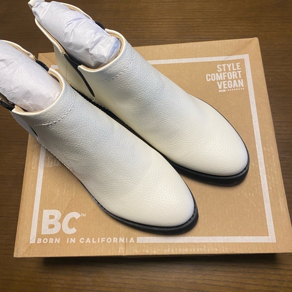 NWT BC Footwear Boots - Picture 2 of 6